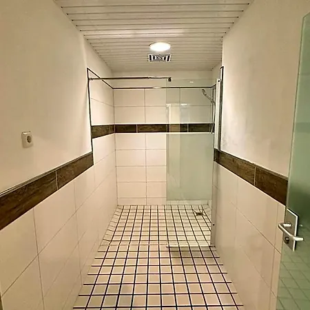 Smart B&b2 Bb2 323 Hotel